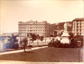 Alinari - Napoli. Palazzo Reale, la Cancellata D'Ingresso [with] Napoli. Grand Htel E Statua de Sigismondo Thalberg