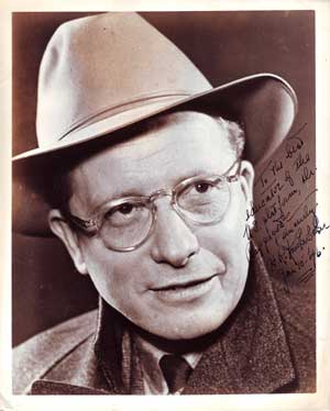 Leigh, W. Colston - Autographed Photo Portrait of H.R. Knickerbocker (1898 - 1949)