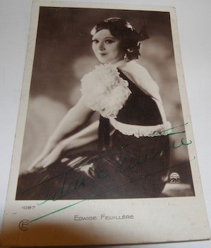 Item #63-8750 Edwige Feuillere Autographed Post Card. Films Paramount, Edwige Feuillere