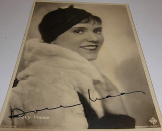 Item #63-8822 Post card autographed by Dolly Haas. Ross Verlag, Dolly Haas, Berlin