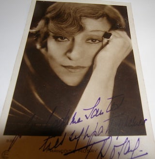 Item #63-8913 Post card autographed by Francoise Rosay. Cinemagazine-Edition, Francoise Rosay