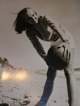 Lizabeth Scott. Modern Screen Photographer.