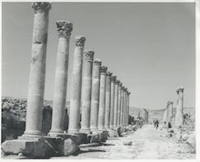Sylvie Nickels (1931-2020) (phot.) - Black and White Photographs of Jordan & Lebanon, 1957 - 1963