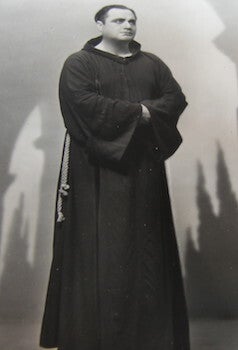 Item #68-6821 Beniamino Gigli. Therese Benard, collector