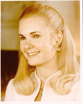 Item #70-0634 Original official White House portrait of President Richard Nixon's Daughter...