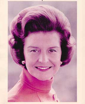 Item #70-0837 Original official White House portrait of First Lady Betty Ford. Official White...